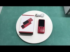 Δικτυακό τηλέφωνο 2.4'' 1500mAh Κουδουνιστικό ρολόι μουσικό παίχτη φακό Δύο SIM 2G λειτουργία i79